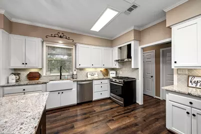 1054 County Road 156, Columbus, TX 78934 - Photo 3