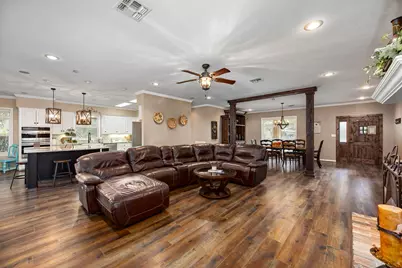 1054 County Road 156, Columbus, TX 78934 - Photo 7