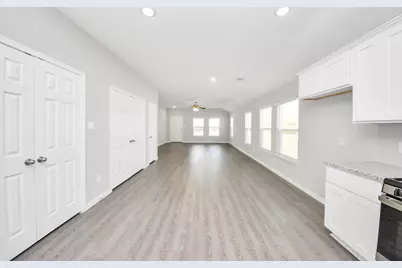 807 Jefferson Ave, Cleveland, TX 77327 - Photo 19