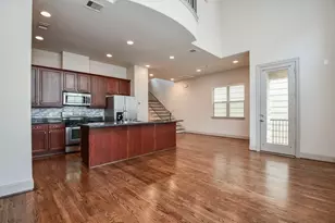 2908 Leeland St, Houston, TX 77003 - Photo 9