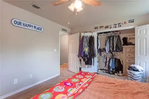 104 Yegua Cir, Huntsville, TX 77340 - Photo 17