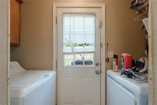 104 Yegua Cir, Huntsville, TX 77340 - Photo 11