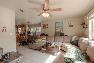 104 Yegua Cir, Huntsville, TX 77340 - Photo 5