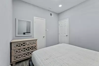412 Drew Street #1, Houston, TX 77006 - Photo 9