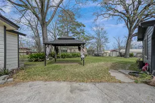 281 N Shady Oaks Dr, Point Blank, TX 77364 - Photo 37