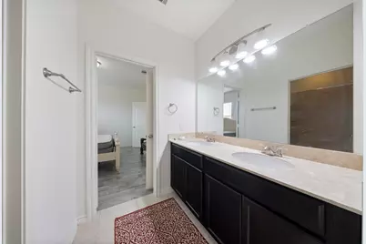 12612 Ashford Shadow Drive, Houston, TX 77072 - Photo 15