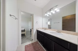 12612 Ashford Shadow Dr, Houston, TX 77072 - Photo 15