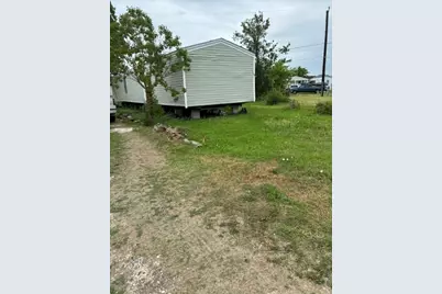 115 Gulls Cut Street, Baytown, TX 77523 - Photo 1