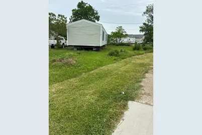 115 Gulls Cut Street, Baytown, TX 77523 - Photo 3