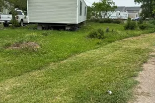 115 Gulls Cut St, Baytown, TX 77523 - Photo 3