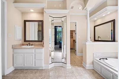 2296 Lakeway Drive, Friendswood, TX 77546 - Photo 27