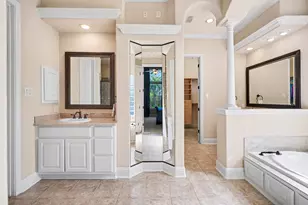 2296 Lakeway Dr, Friendswood, TX 77546 - Photo 27