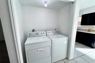 9901 Sharpcrest St, Houston, TX 77036 - Photo 29