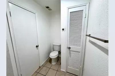 9901 Sharpcrest Street #M6, Houston, TX 77036 - Photo 21