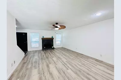 9901 Sharpcrest Street #M6, Houston, TX 77036 - Photo 11