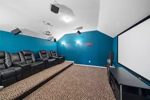 9011 Newcroft Ct, Tomball, TX 77375 - Photo 21