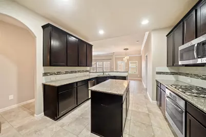 9011 Newcroft Court, Tomball, TX 77375 - Photo 9