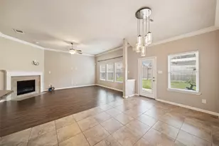 9011 Newcroft Ct, Tomball, TX 77375 - Photo 5