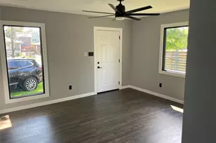 2709 Terry St, Houston, TX 77009 - Photo 5