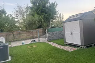 2709 Terry St, Houston, TX 77009 - Photo 23