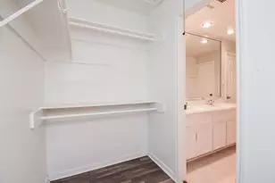 14418 Royal Hill Dr, Houston, TX 77083 - Photo 19
