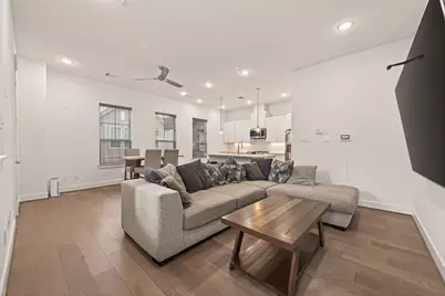 315 Cyclamen Street, Houston, TX 77018 - Photo 7