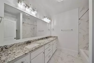 1236 Chamboard Lane, Houston, TX 77018 - Photo 37