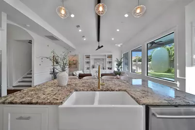 1236 Chamboard Lane, Houston, TX 77018 - Photo 19