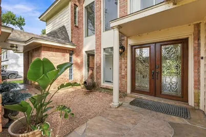 8214 Magnolia Glen Drive, Humble, TX 77346 - Photo 3