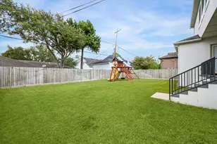 4122 Durness Way, Houston, TX 77025 - Photo 5
