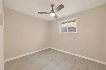 11118 Stroud Drive, Houston, TX 77072 - Photo 15