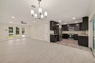 11118 Stroud Dr, Houston, TX 77072 - Photo 7