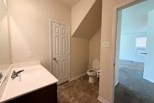 8223 Quiet Prairie Trail, Houston, TX 77049 - Photo 11