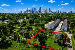 406 W Donovan St, Houston, TX 77091 - Photo 1