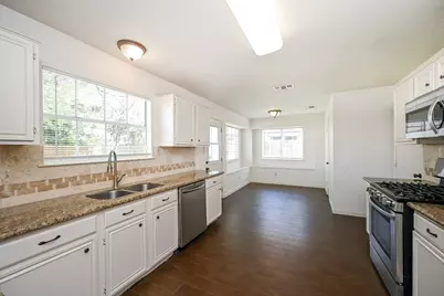 2914 Silent Drive, Sugar Land, TX 77498 - Photo 13