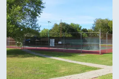 2914 Silent Drive, Sugar Land, TX 77498 - Photo 37