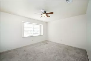 2914 Silent Dr, Sugar Land, TX 77498 - Photo 29