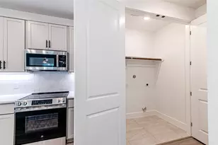 85 N Forest Dr, Huntsville, TX 77340 - Photo 17