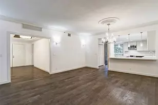 121 N Post Oak Ln, Houston, TX 77024 - Photo 19