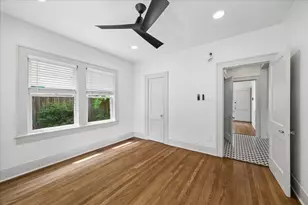 2408 White Oak Dr, Houston, TX 77009 - Photo 11