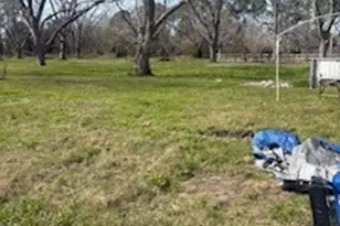 617 N Noble Rd, Texas City, TX 77591 - Photo 9