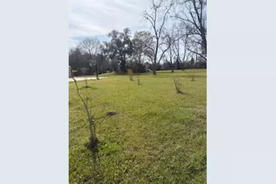 617 N Noble Road, Texas City, TX 77591 - Photo 5