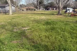 617 N Noble Rd, Texas City, TX 77591 - Photo 3