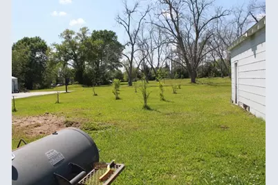 617 N Noble Road, Texas City, TX 77591 - Photo 13