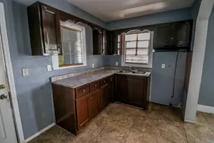 9243 E Ave O, Houston, TX 77012 - Photo 9