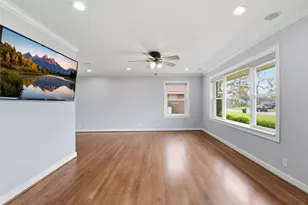 2019 Brimberry St, Houston, TX 77018 - Photo 9