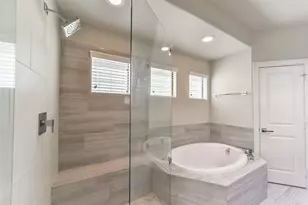 5309 Petty St, Houston, TX 77007 - Photo 25