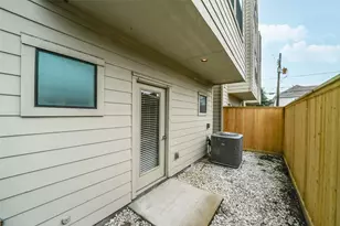 5309 Petty St, Houston, TX 77007 - Photo 31