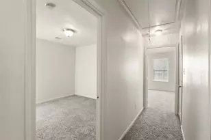 4927 S Cancun Dr, Houston, TX 77045 - Photo 15