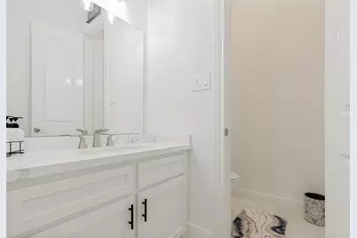 8002 N Circle Drive, Houston, TX 77071 - Photo 19